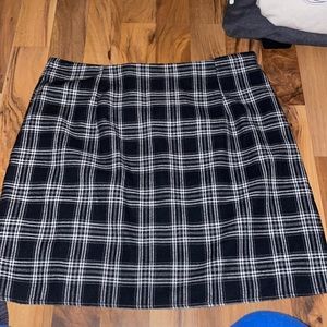 very cute checkered skirt